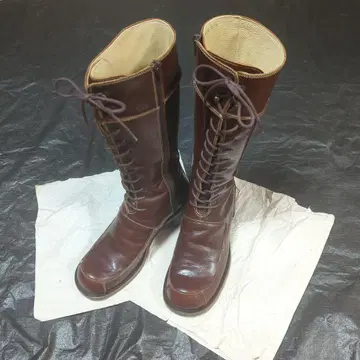 a bomb 레이스업 부츠 브라운