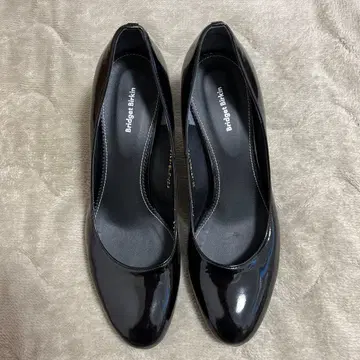 Bridget Birkin 에나멜 펌프스 블랙 22.5