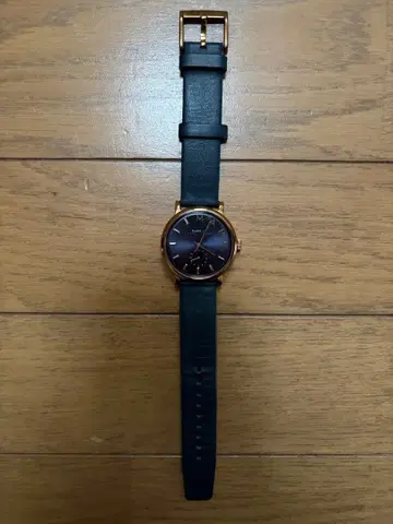 MARC BY MARC JACOBS 네이비 아날로그 손목시계