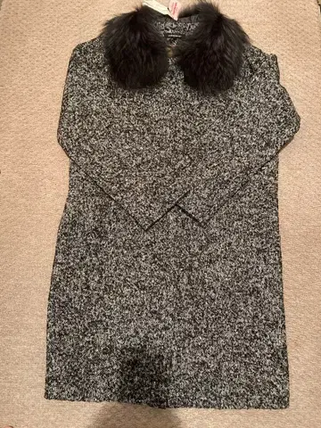 [ 미사용 ] L'AUTRE AMONT 퍼 달린 롱 코트 38