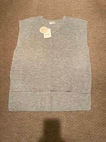 [ 미사용 ] 알파 큐빅 그레이 V넥 니트 베스트 M
