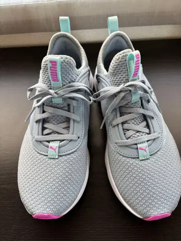 미사용 PUMA 스니커즈 23.5 스카이블루/핑크