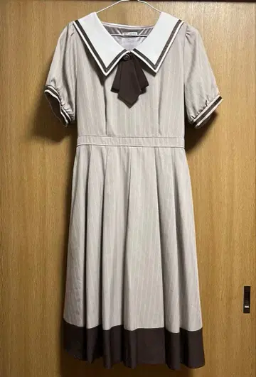 axes femme 세일러 카라 반팔 원피스