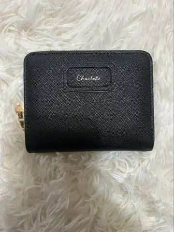 Charlotte 블랙 접이식 지갑