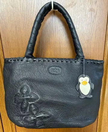 새상품급 IBIZA 이비자 천연 가죽 핸드백 블랙 펭귄 참 에코백 포함