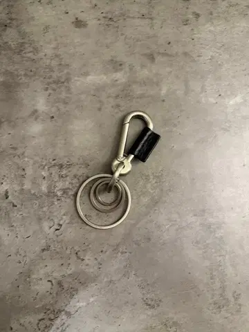 Hender Scheme karabiner