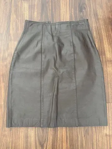빈티지 LEISURE BEE 카키 가죽 타이트 스커트 소가죽