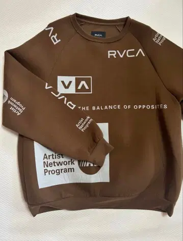 최종 가격 인하 RVCA 브라운 크루넥 트레이닝복
