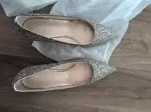 골드 글리터 힐