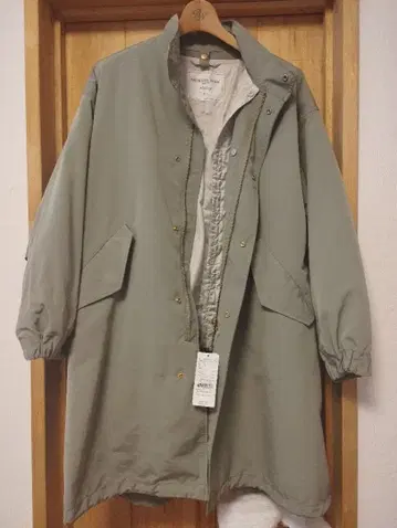 아메리칸 홀릭 3Way 롱 코트 M 사이즈 꽃가루 방지