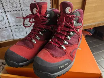 새상품급 캐러밴 등산화 트레킹 슈즈 GORE-TEX 26.0cm