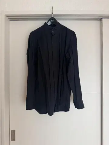 ISSEY MIYAKE MEN 밴드 카라 셔츠
