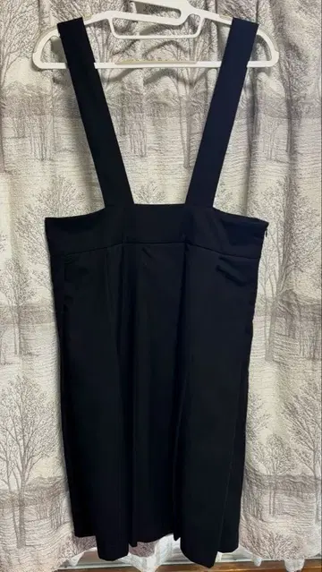 HEIHEI 멜빵 스커트 블랙