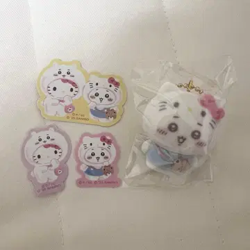 산리오 치이카와 (먼작귀) 키티 콜라보 플로키 마스코트 참 스티커