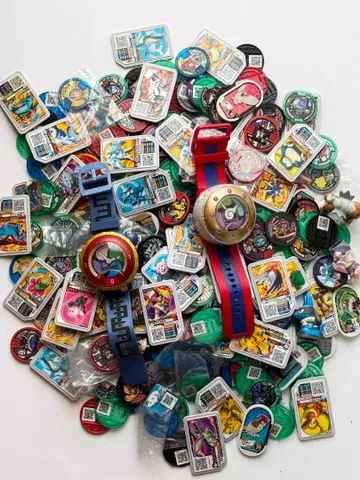 요괴 워치x2와 메달 세트, 포켓몬 프렌다 등 다수