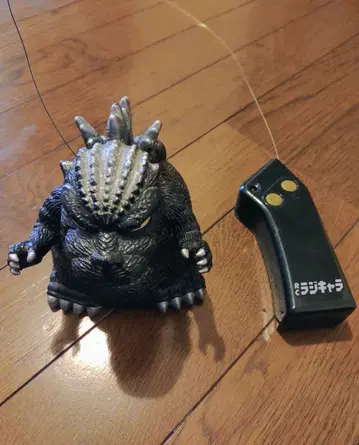 고질라 RC 라지캐러