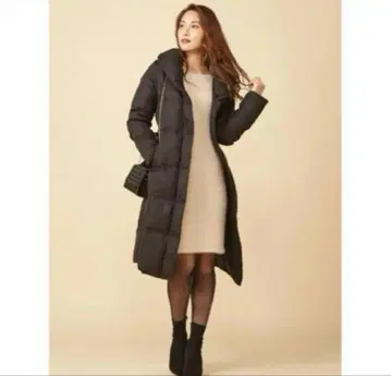 새상품급 로얄 파티 다운 자켓 롱 코트 블랙 A라인