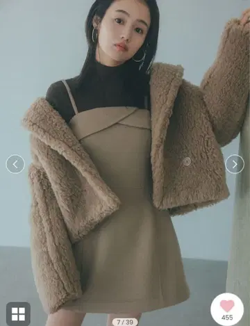 SNIDEL 보아 숏코트 베이지