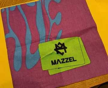 MAZZEL MAZQUERADE 반다나 MUZEUM 한정판 혜택