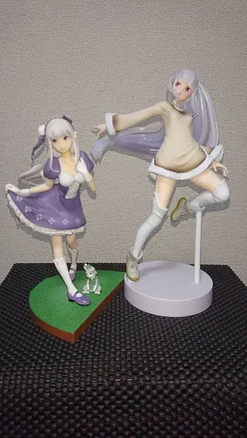 Re: 제로부터 시작하는 이세계 생활 에밀리아 피규어 2체 세트