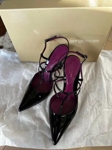 Sergio Rossi 세르지오로시 블랙 에나멜 하이힐 38