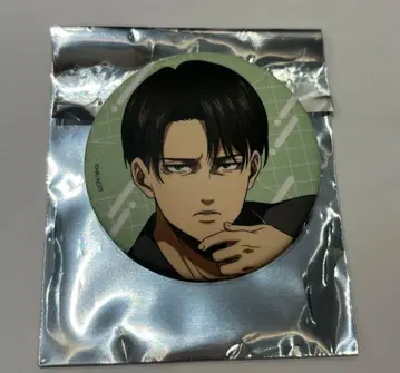 진격의 거인 리바이 eeo 쿠츠로기ver 캔뱃지