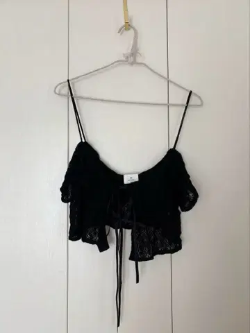 [ 새상품 ] merryjenny 레이스 니트 뷔스티에 블랙