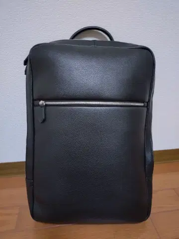 MURA 새상품 얇은 바닥 슈링크 가죽 스마트 비즈니스 백팩