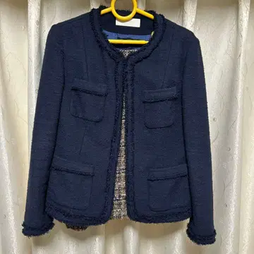 네이비 노카라 자켓과 트위드 스커트 세트