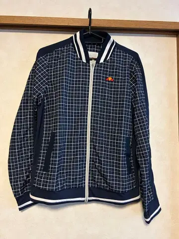 체크 무늬 집업 자켓 네이비