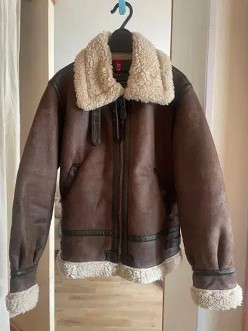 ALPH A 브라운 양가죽 무스탕 코트