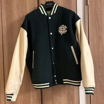 바시티 자켓 블랙 베이지 자수 로고