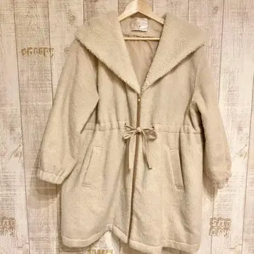 마제스틱 레곤 허리 리본 무릎 기장 코트 M 사이즈