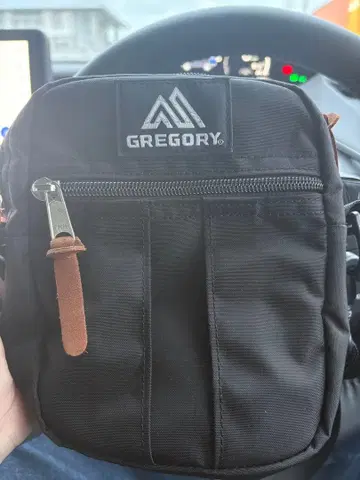 GREGORY 바디백 M 사이즈 블랙