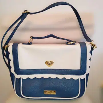 리즈리사 돌 네이비/화이트 스캘럽 숄더백