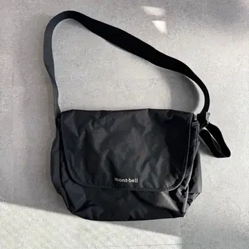 컨디션 최상 mont-bell 메신저 숄더 백