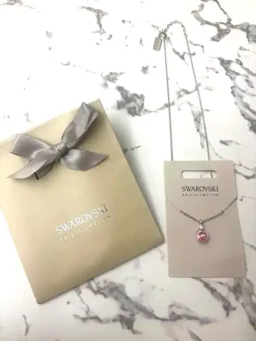 스와로브스키 핑크 크리스탈 목걸이