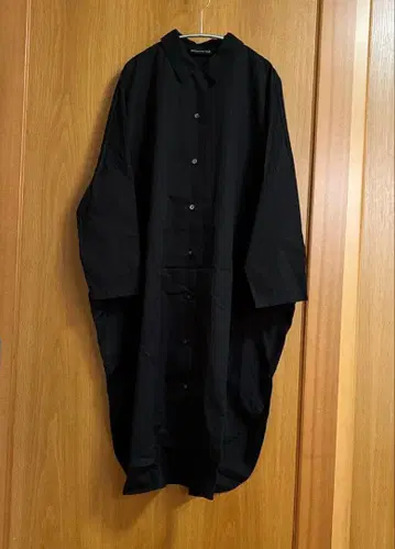 [ 미사용 새상품 ] 미즈이로 인드 빅 실루엣 셔츠 원피스