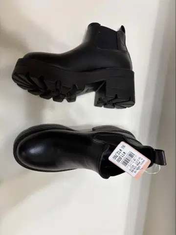 새상품 S 사이즈 에스페란자 블랙 사이드 고어 부츠 S 사이즈