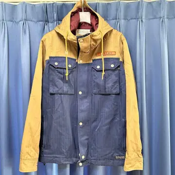 DELUXE JEREMY 마운틴 파카