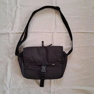 NIKE 빈티지 블랙 숄더백