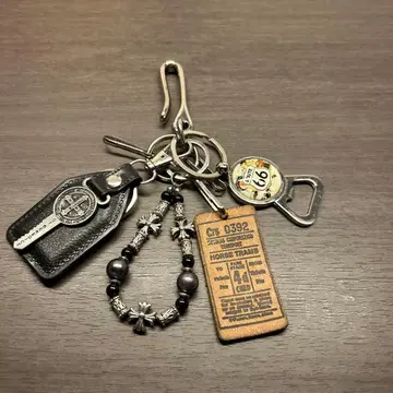 가죽과 비즈 키링