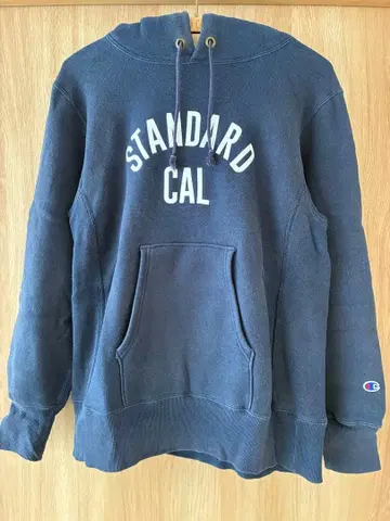 스탠다드 캘리포니아 x 챔피언 후드티 네이비 M