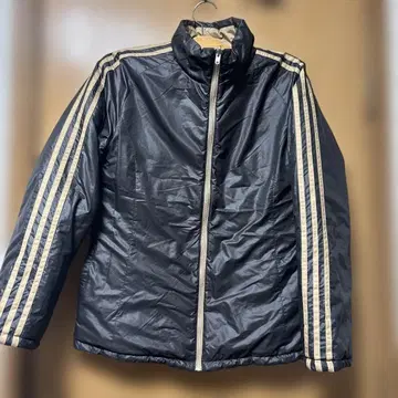 리버서블 adidas 스트라이프 디자인 자켓