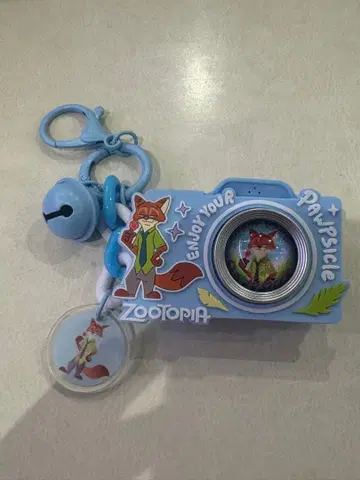 주토피아 카메라형 키링 닉