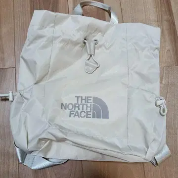THE NORTH FACE 베이지 백팩