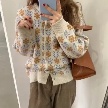 꽃무늬 니트 가디건 긴팔 아이보리 계열