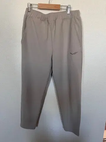 SIXPAD 리커버리 의류 테이퍼드 팬츠 M 사이즈