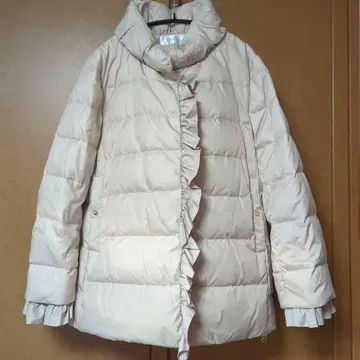 DoCLASSE 광택감 타프타 컴팩트 프릴 다운 XXL 두클라쎄