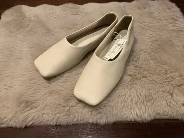 어반 리서치 플랫슈즈 화이트